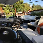 船上ホテル Boat For Guest *